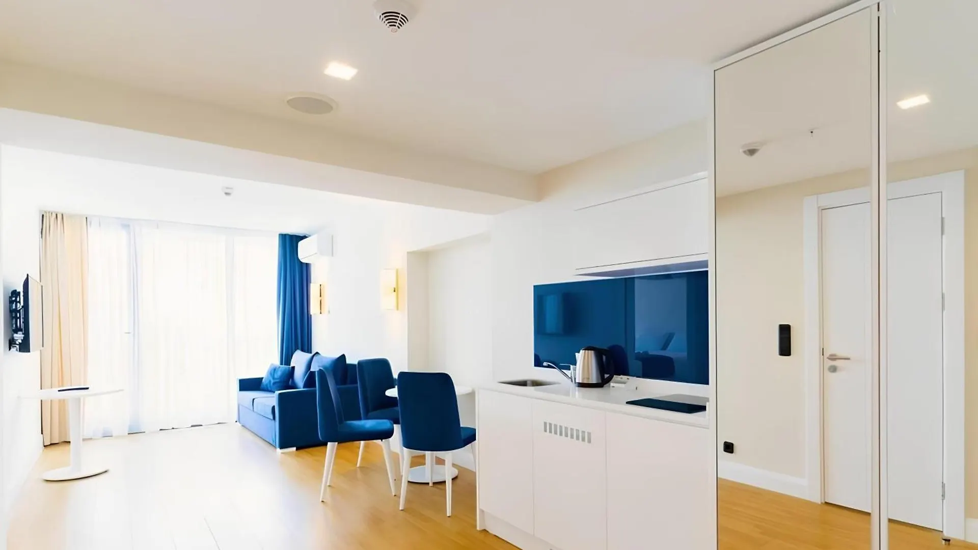 Orbi Luxury Panorama Aparthotel Batumi Apartment
